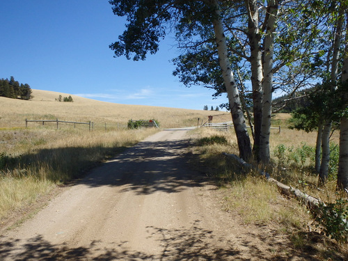 GDMBR: The sign ahead was for Helena National Forest.
